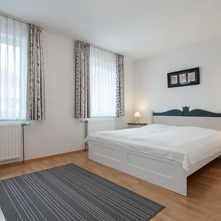 Waterkant 01 - Muschel Boltenhagen (Ostseebad)