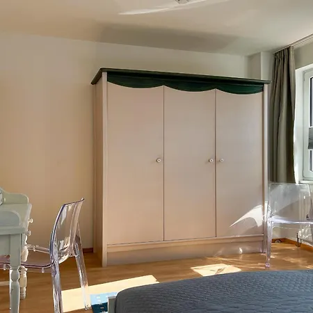 Waterkant 01 - Muschel Apartment Boltenhagen